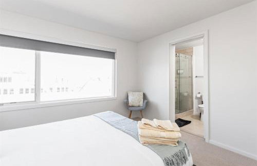 Stunning CozySuites on Mass with Parking - Foto 11