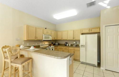 Gorgeous 4 Bedroom, Disney And South Facing Pool - Foto 60