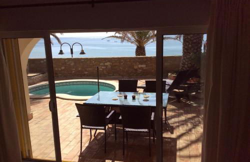 Beach front/waterside apartment - Foto 33