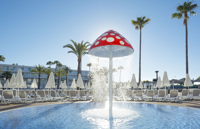 Protur Vista Badía Aparthotel - Photo 29