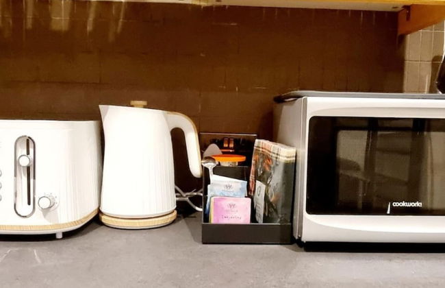 Garden Flat of a Charming Victorian Property in Central London With Aircon and Family-friendly - Foto 24