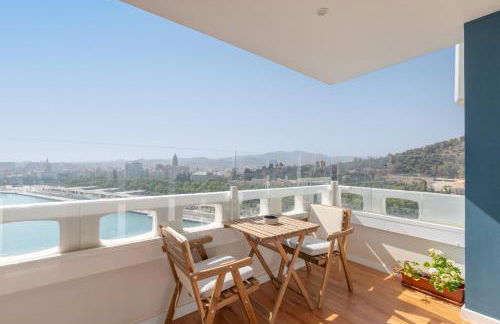 Luxury beach/port apartment - Photo 11