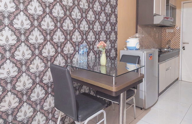 Best Place And Homey Studio Skylounge Tamansari Apartment - Foto 9