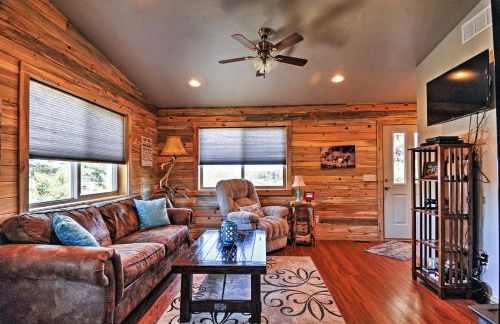 Pagosa Springs Escape with Deck, Hot Tub and Grill! - Foto 5