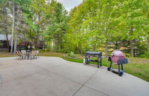 Waterfront Webster Cabin with Dock on Warner Lake! - Foto 29