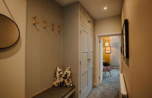 Blooms Apartment - Photo 16