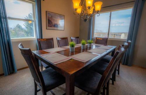 Hillcrest Chalet - Spa - Firepit - Views - USAFA - Foto 36