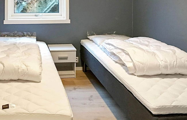 8 Person Holiday Home in Urangsvag - Foto 4