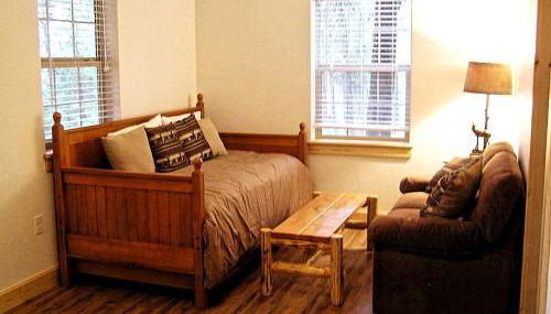 Inviting Family-Friendly Cabin Rental for Four on Flathead Lake in Montana - Foto 3