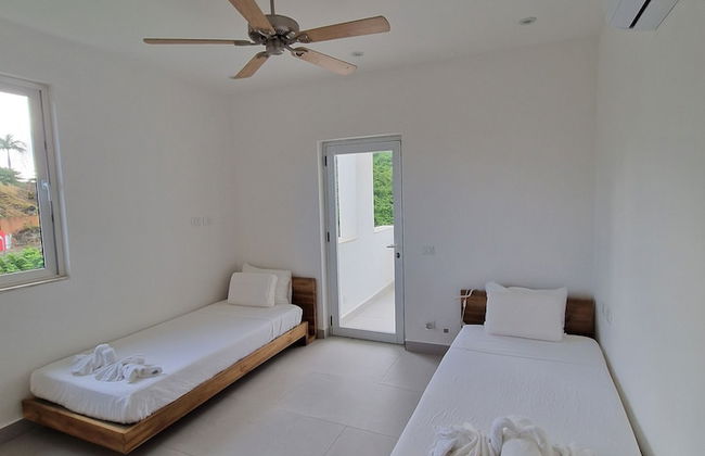 Sunset Villa with Infinity Pool - Foto 8