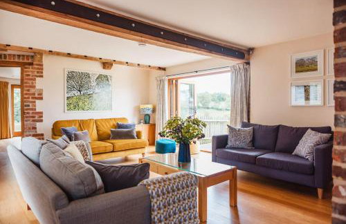 Hare Farm Oast - Photo 2