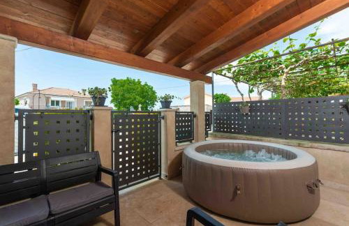 Holiday house Mateo - Photo 1