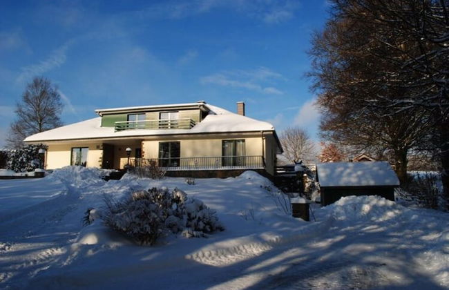 Scenic Villa Near Lake View - Photo 37