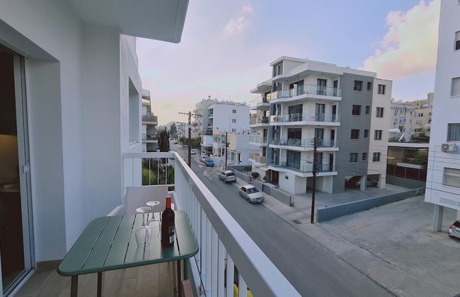 83 Lim3 - Stay Sunlit Apartment - Foto 38