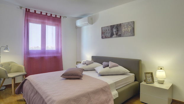 Villa in Pula With sea Beach - Foto 5, Habitación