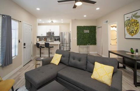 Stylish Lemon 2BR and 3BA Townhouse - Foto 1
