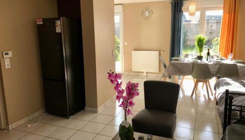 Agréable maison proche Gare avec parking gratuit - Foto 5