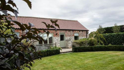 Stables Cottage - Photo 2