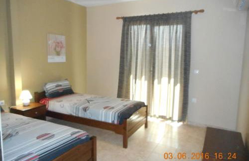 Dimitra's Apartments - Foto 39