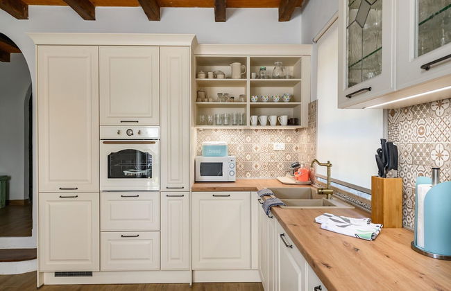 Villa in Sveti Lovrec Near Ski Resort - Foto 8