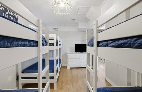 The Sapphire Shore Cottage with Dock! home - Foto 11