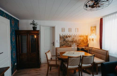 Altes Häusle am Waschbach Anno 1625 Ferienwohnungen und Doppelzimmer - Foto 64