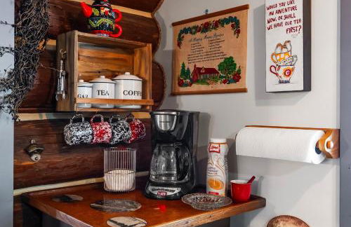 Quiet Log Cabin • Gazebo • Near River & Trails - Foto 22