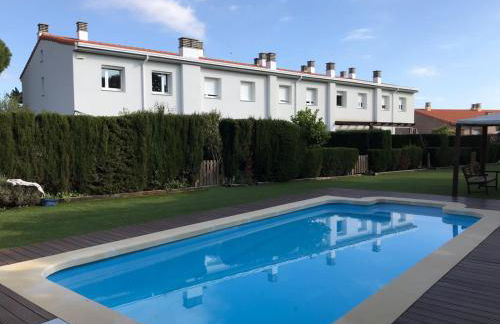 Casa con piscina Sant Pol de Mar - Foto 1