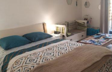 PETIT BONHEUR Au COEUR DU VIEUX PORT - Foto 4