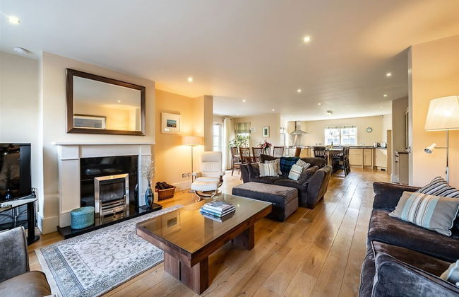 Spacious Home to Sleep 6 Just a Short Stroll From Kenmare - Foto 8