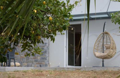 Onar Elegant Beachside Home - Foto 8