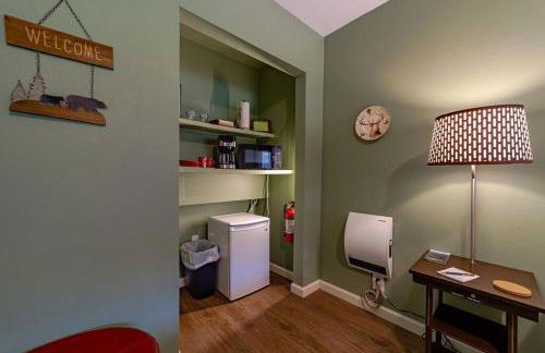 Elk Meadow Cabins 11B Roosevelt Elk - Single Room - Photo 4