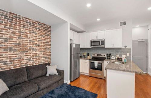 Sleep like a King - OTR- Free Light Rail ! - Foto 13