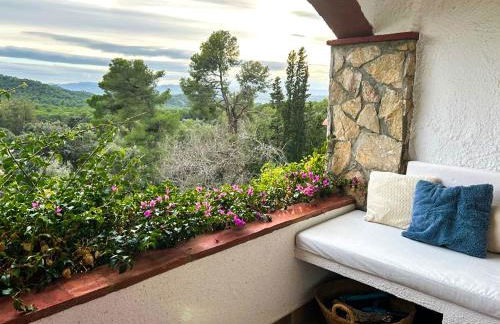 PRAGA 2 - Encantadora casa con piscina y vistas al bosque! - Foto 16