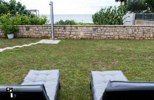 Charming stone cottage by the sea - Foto 42