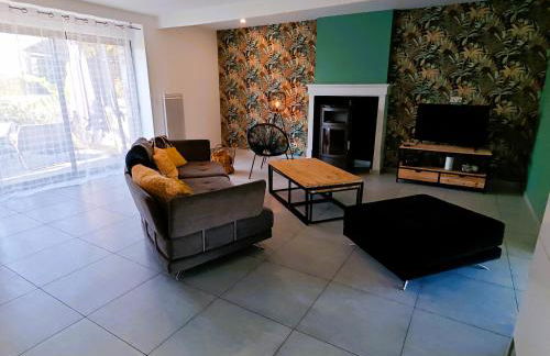 Les Agapanthes d Elisabeth - Piscine - Foto 5