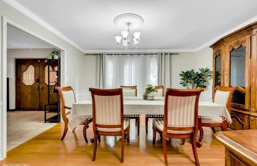 Luxury 5BR Villa with Pool, Hot Tub & Sauna - Foto 11