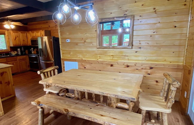 Million Dollar View - Four Bedroom Cabin - Foto 32