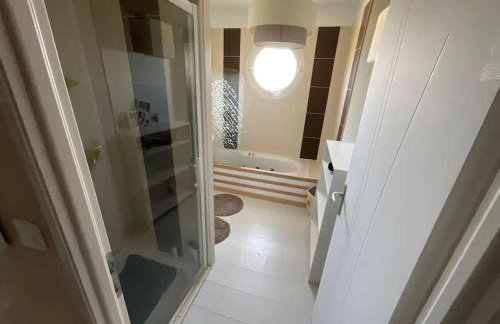 Charmant T2, Cl 3 étoiles, 4 Lits, 4 personnes et 1enfant, parking et terrasse - Foto 11