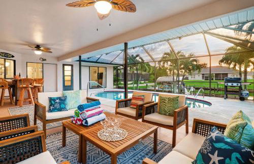 Pelican Paradise! Waterfront, BBQ, Heated Pool, King Bed, Luxury, Family Fun & More - Foto 32