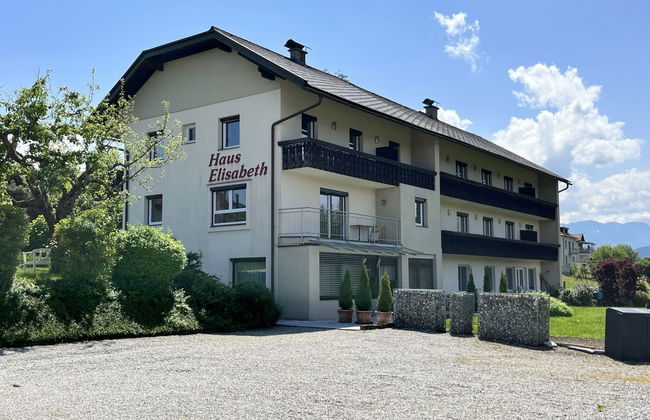 3 bedroom Apartment in Velden am Wörther See with garden - Photo 16