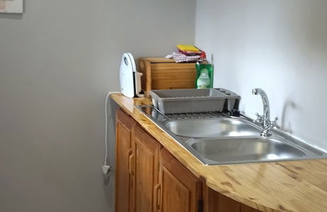 Immaculate 2-bed Garden Cottage in Beaufort West - Foto 16