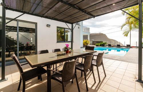 Villa Nunes, Big Holiday house with private pool - Foto 24