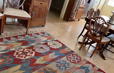 Birmingham House - Updated and Spacious - Photo 3