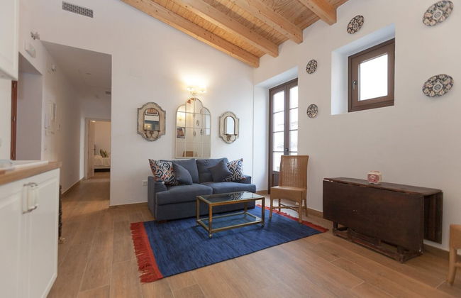 Patios de la Riva - Photo 16