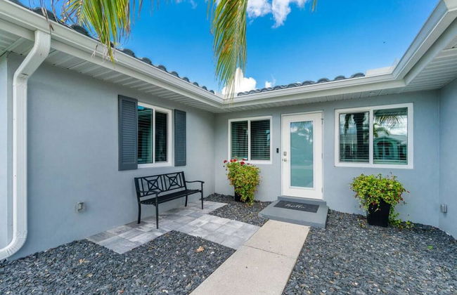 Villa Capri - Waterfront Retreat With Heated Pool - Foto 54