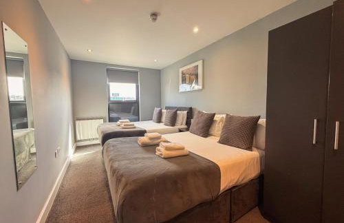 Modern Central Apartment Sleeps 6, Free parking - Foto 2