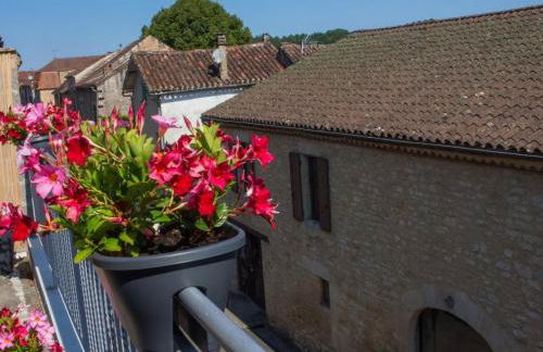Maison avec terrasse sur le toit, au cœur du Périgord - FR-1-616-65 - Foto 4