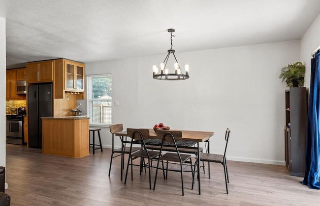 Oasis w Huge Pool & BBQ Patio - Photo 37