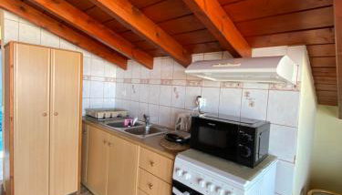 Blue Horizon Apt - Big Terrace Overlooking the Sea - Foto 3, stove